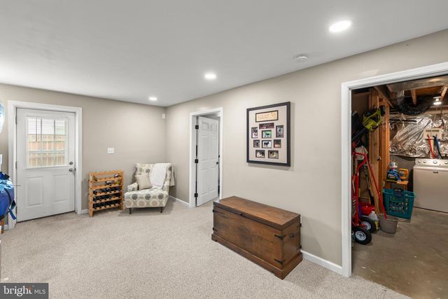 106 PLANTATION DR, Winchester, VA 22602