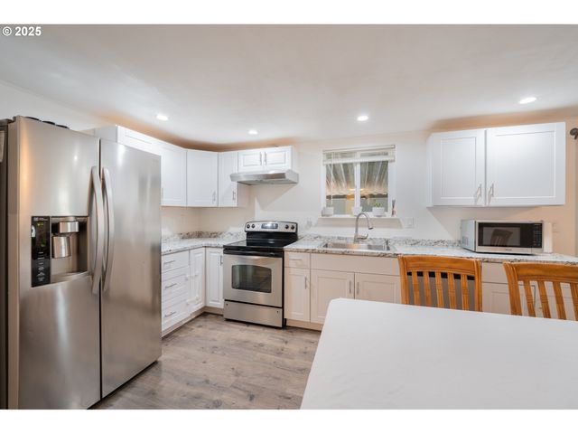 1450 WESTSIDE Hwy 36, Kelso, WA 98626