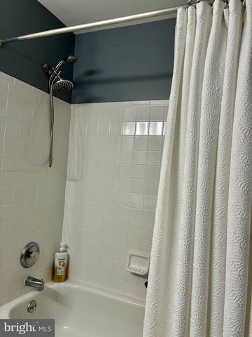 224 LOOKOUT PL, Wayne, PA 19087