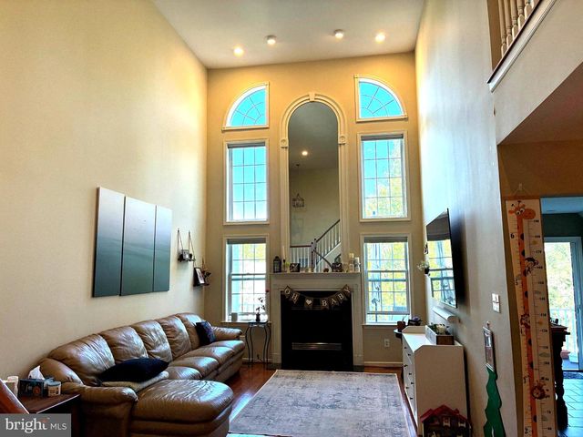224 LOOKOUT PL, Wayne, PA 19087