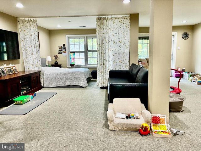 224 LOOKOUT PL, Wayne, PA 19087