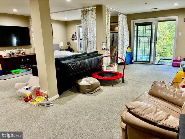 224 LOOKOUT PL, Wayne, PA 19087