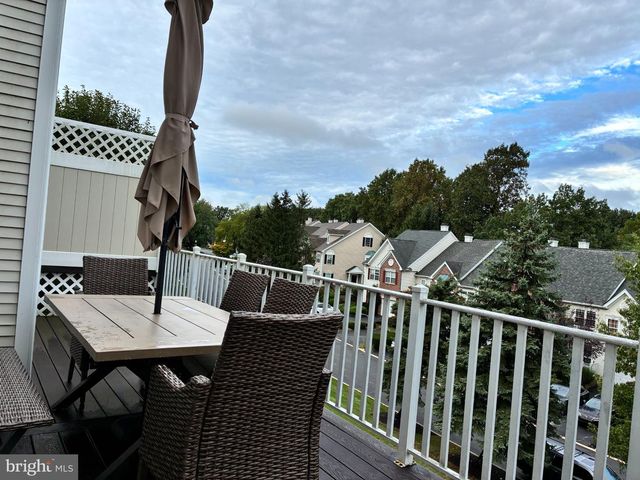224 LOOKOUT PL, Wayne, PA 19087