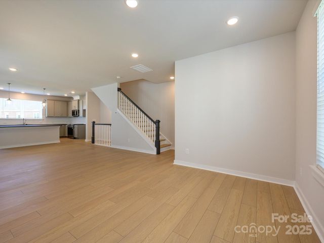 1104 Bismuth Lane, Charlotte, NC 28211