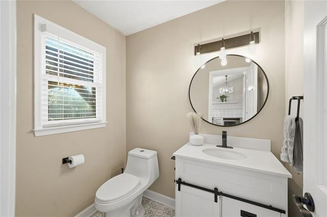 2040 Trotters Ridge Way, Roswell, GA 30075