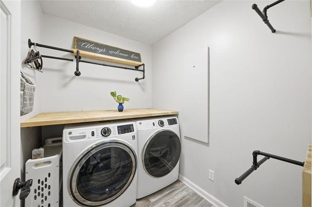 2040 Trotters Ridge Way, Roswell, GA 30075