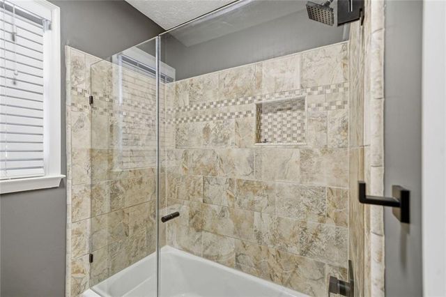 2040 Trotters Ridge Way, Roswell, GA 30075