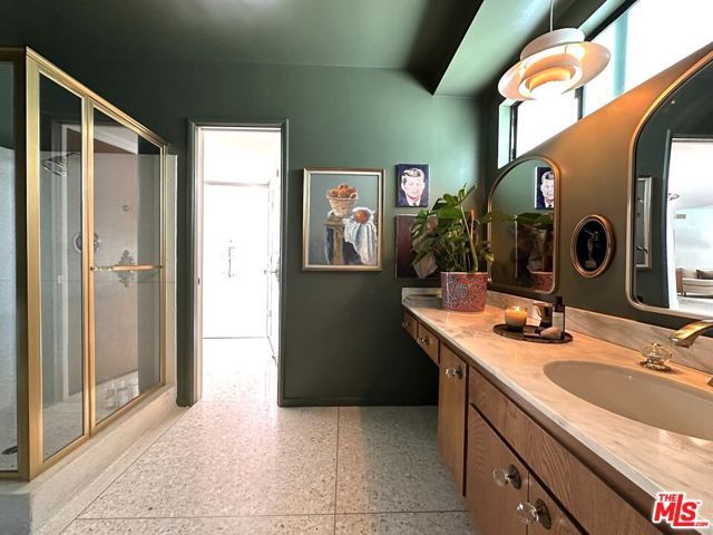 6414 Senford Avenue, Los Angeles, CA 90056
