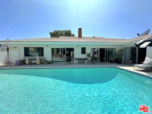 6414 Senford Avenue, Los Angeles, CA 90056