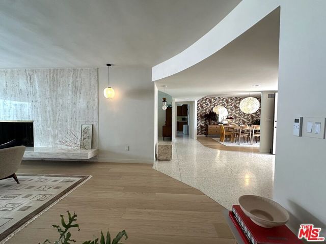 6414 Senford Avenue, Los Angeles, CA 90056