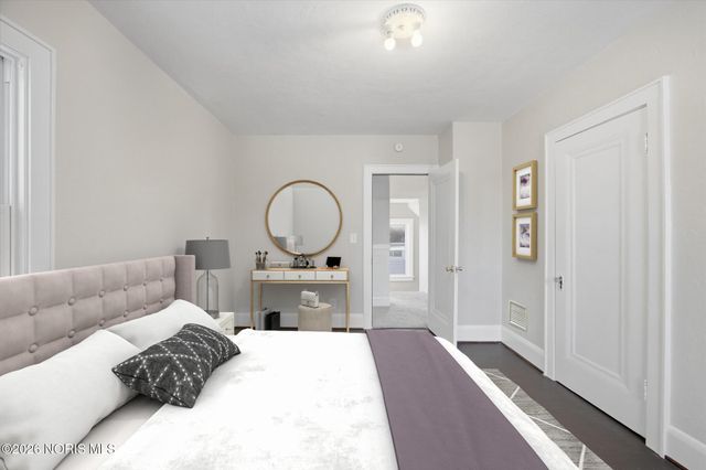 3242 Meadowbrook Court, Toledo, OH 43606