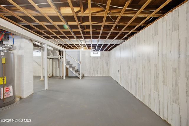 3242 Meadowbrook Court, Toledo, OH 43606