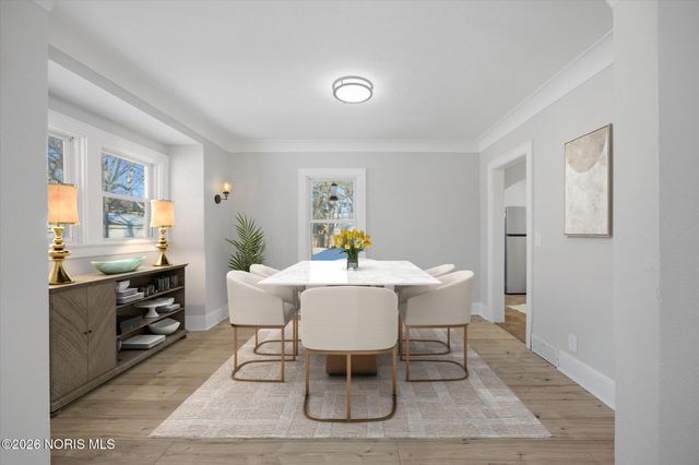 3242 Meadowbrook Court, Toledo, OH 43606