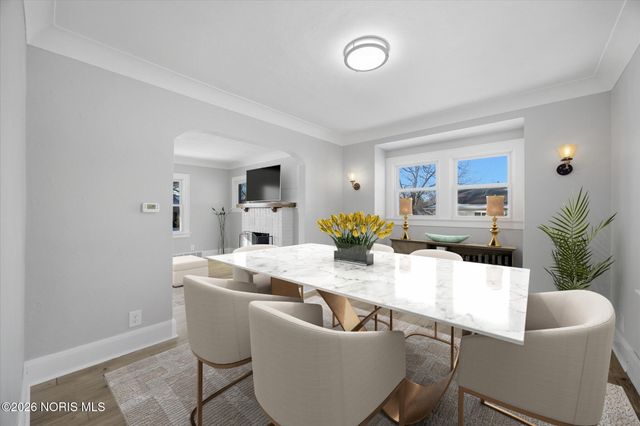 3242 Meadowbrook Court, Toledo, OH 43606