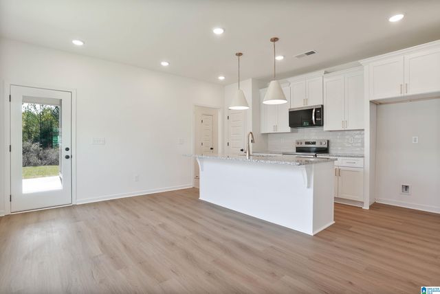 00354 SHILOH CREEK DRIVE, Calera, AL 35040