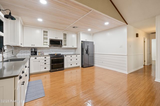 133 Avron Drive, Carencro, LA 70520