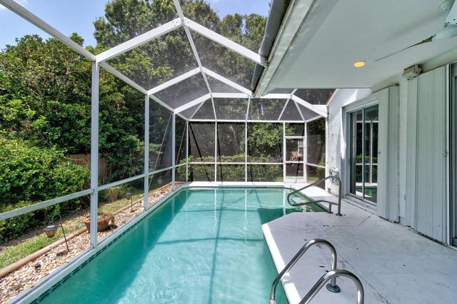 4595 22nd Lane, Vero Beach, FL 32966