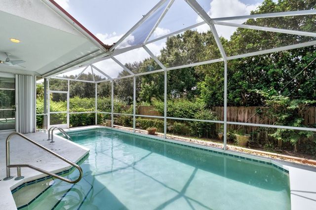 4595 22nd Lane, Vero Beach, FL 32966