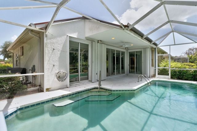 4595 22nd Lane, Vero Beach, FL 32966