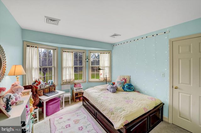 615 MEEKS LN, Port Matilda, PA 16870