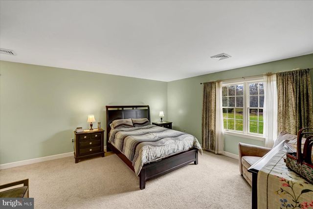 615 MEEKS LN, Port Matilda, PA 16870