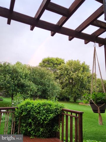 615 MEEKS LN, Port Matilda, PA 16870