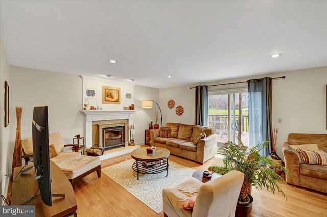 615 MEEKS LN, Port Matilda, PA 16870