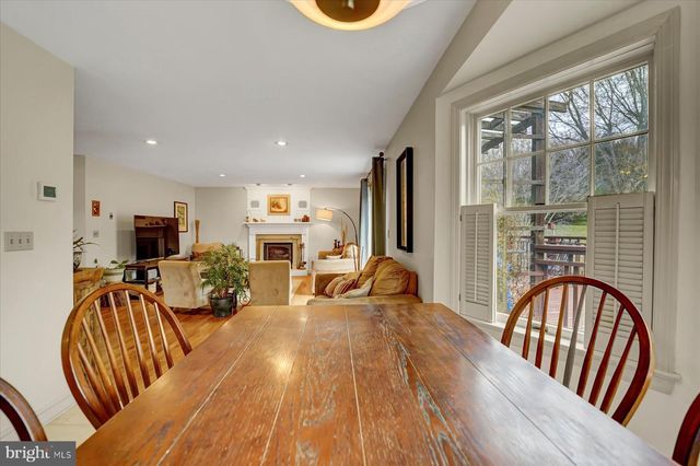 615 MEEKS LN, Port Matilda, PA 16870