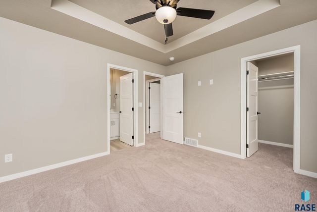 901 N Independent St Street, Lennox, SD 57039