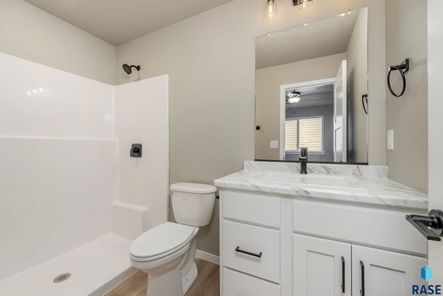 901 N Independent St Street, Lennox, SD 57039