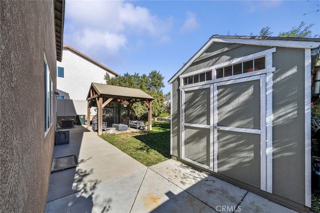 3309 Osage Court, San Bernardino, CA 92407