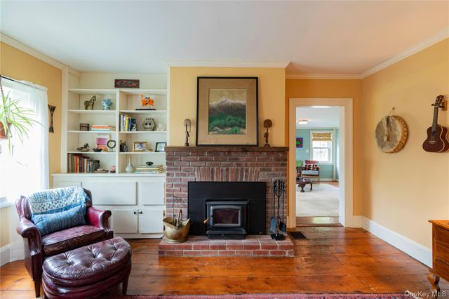 553 Salt Point Turnpike, Poughkeepsie, NY 12601