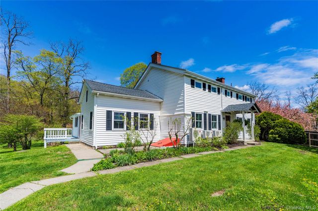 553 Salt Point Turnpike, Poughkeepsie, NY 12601