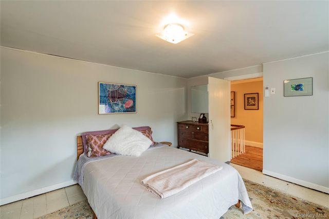 553 Salt Point Turnpike, Poughkeepsie, NY 12601