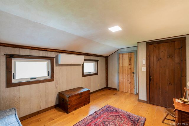 553 Salt Point Turnpike, Poughkeepsie, NY 12601