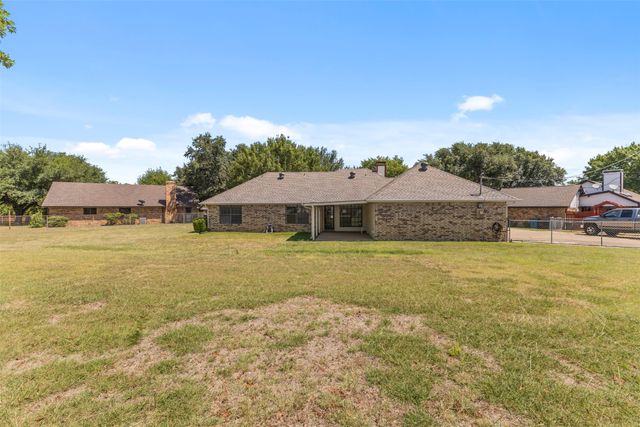 740 Squire Place, Red Oak, TX 75154