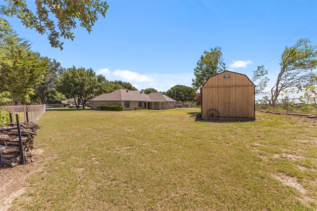 740 Squire Place, Red Oak, TX 75154