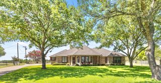 740 Squire Place, Red Oak, TX 75154
