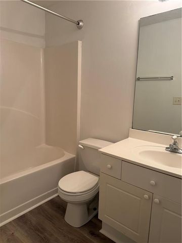 6016 Leeshire Trace, Tucker, GA 30084