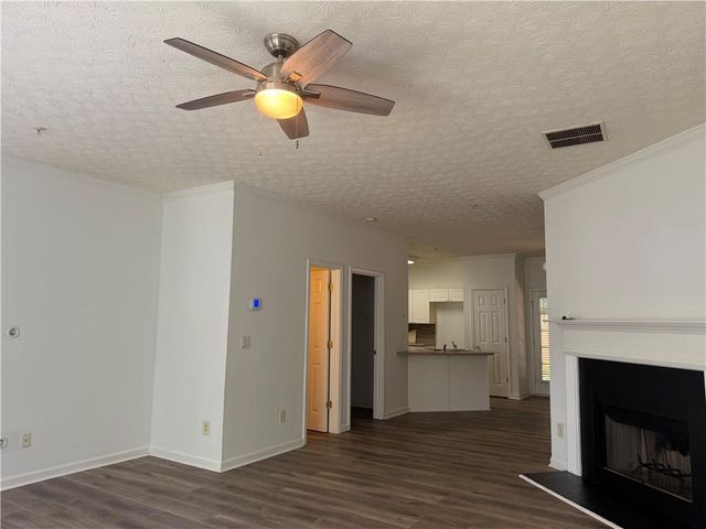 6016 Leeshire Trace, Tucker, GA 30084