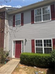 6016 Leeshire Trace, Tucker, GA 30084