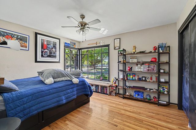 10615 Atwell Drive, Houston, TX 77096