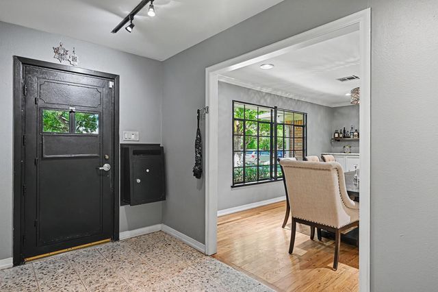 10615 Atwell Drive, Houston, TX 77096