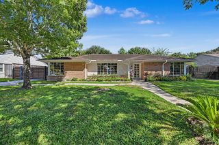 10615 Atwell Drive, Houston, TX 77096