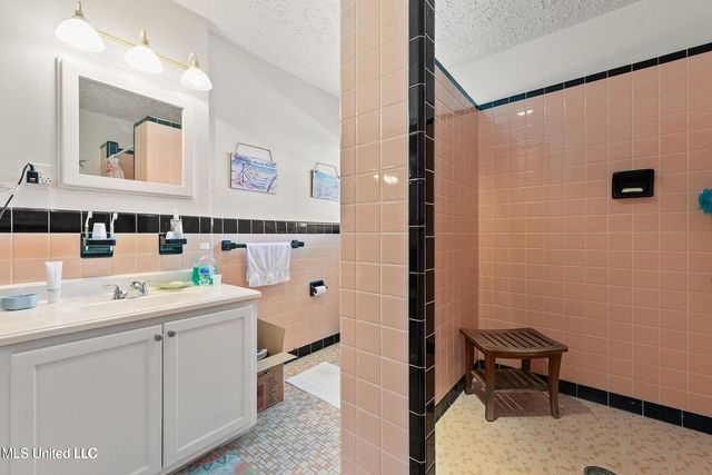 3309 Mary Walker Drive, Gautier, MS 39553