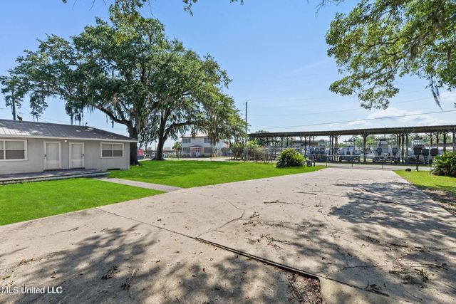 3309 Mary Walker Drive, Gautier, MS 39553