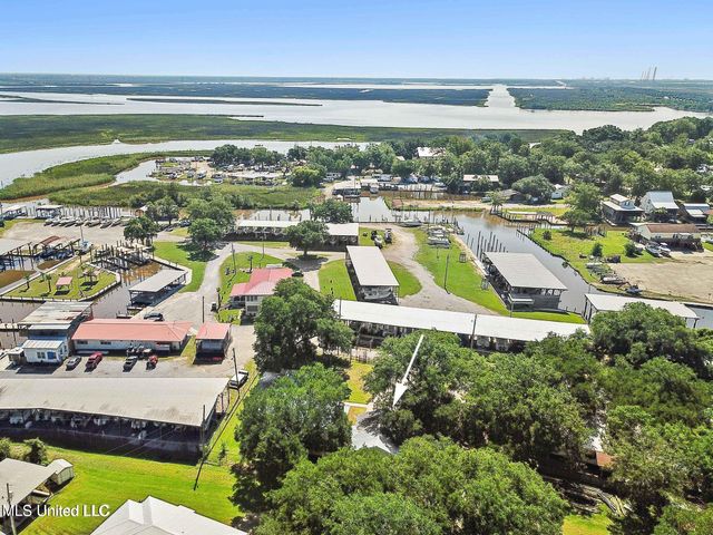 3309 Mary Walker Drive, Gautier, MS 39553