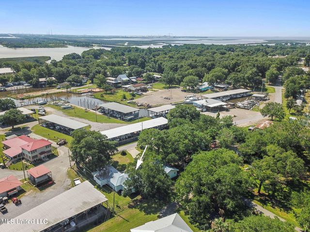 3309 Mary Walker Drive, Gautier, MS 39553