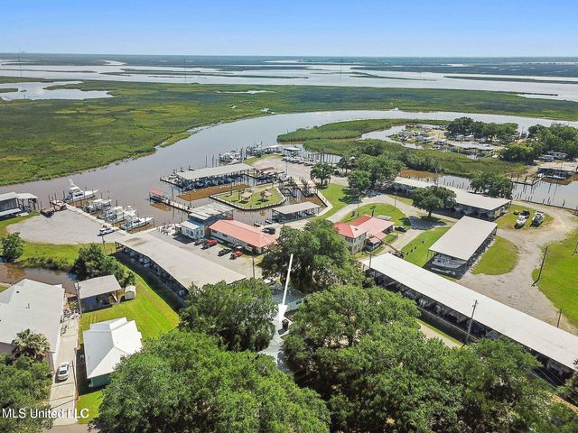 3309 Mary Walker Drive, Gautier, MS 39553