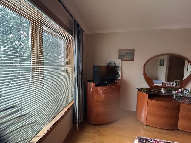 5105 W MADISON Street 1-206, Skokie, IL 60077